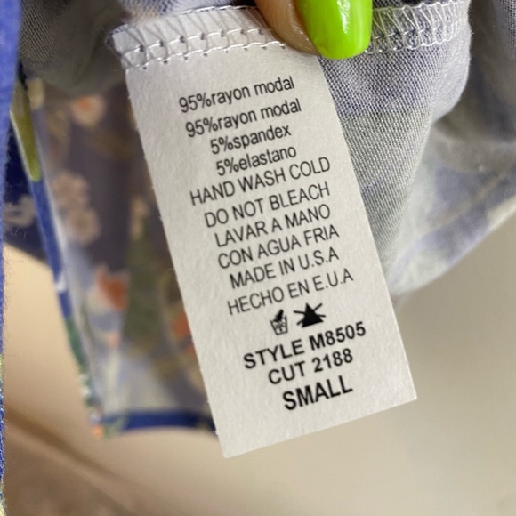 INDIGO FLORAL ROUND NECK WITH SELF TIE TOP , NEW! - Picture 15 of 16